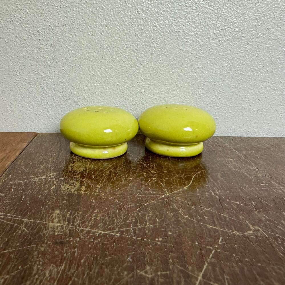 Vintage Chartreuse yellow green mushroom Vintage MCM Retro Salt & Pepper Shakers